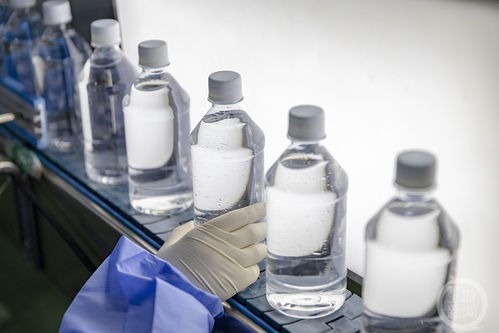 巴南消毒用品企业开足马力保供应，防疫物资储备充足